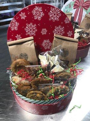 Holiday Gift Baskets