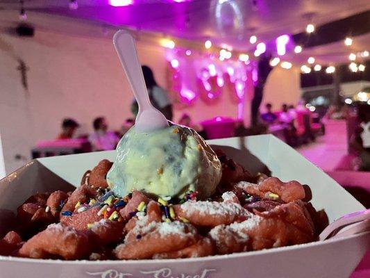 Funnel cake -party time