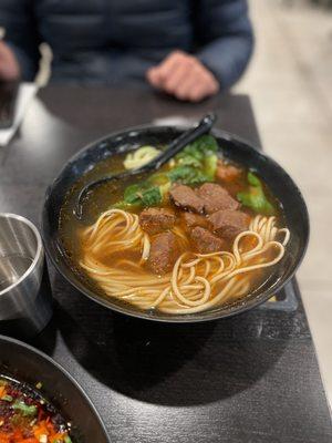 Braised beef noodle