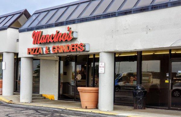 Storefront for Mancino's Adrian