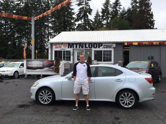 I just bought my new Lexus from Mountain Loop and I love it more than anything!