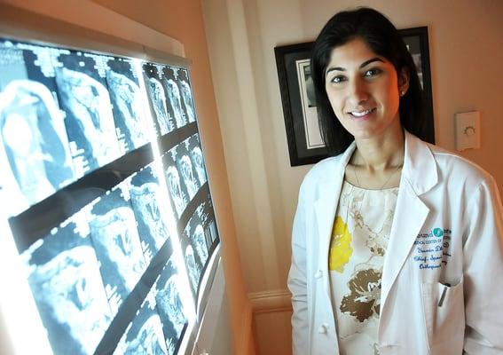 Dr. Yasmin Dhar, Orthopaedic Surgeon, Sports Medicine & Arthroscopic Surgery Specialist