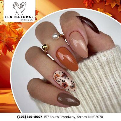 It's time to trade in your summer nails for rich, autumn shades! 
Let us create a design that's perfect for the season!