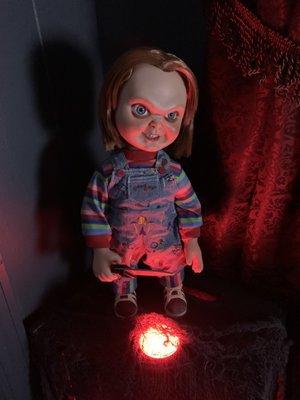 Hi I'm Chucky. Wanna play?