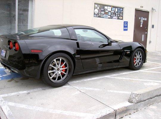 Customer 2006 Z06 with 19 and 20 inch Forgelines and Brembo big brake front rear kit. Installed by Shack Brothers