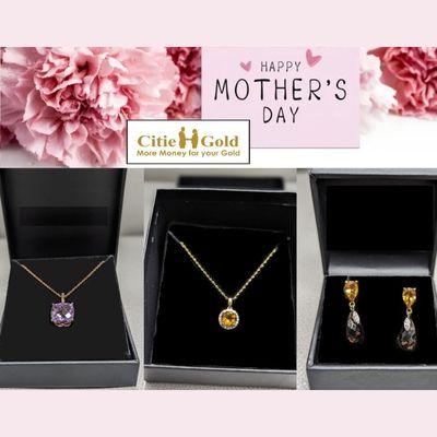 Celebrate Mom With a #Gift #Jewelry #Gold