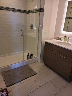 2nd Luxury Bathroom