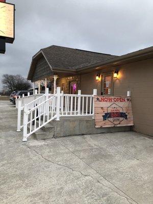 Side view of restaurant.