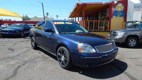 2005 Ford Five Hundred SE 4dr Sedan