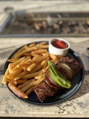 Steak frites ($45)