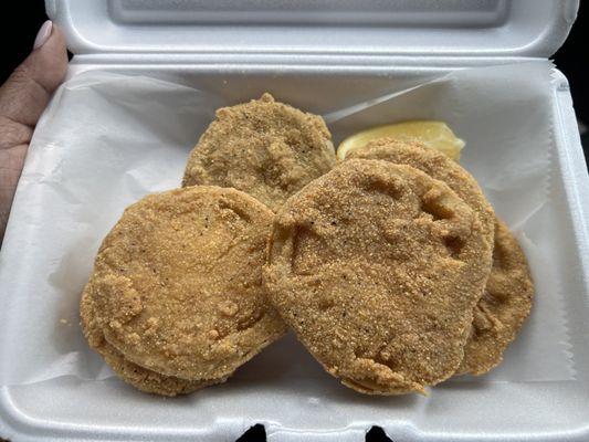 Fried green tomatoes