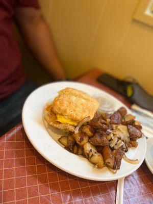 Chickn Egg and Cheeser with Home Fries