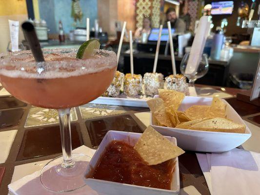 Corn appetizer, salsa n chips and strawberry mojito (non-alcoholic)