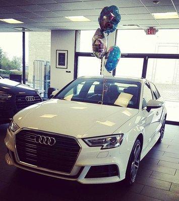 Happy Birthday to me!  Thank you Audi Pittsburgh & Elliot for making my 29th birthday the best, yet!