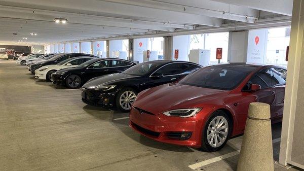 Tesla Supercharger Scottsdale Quarter