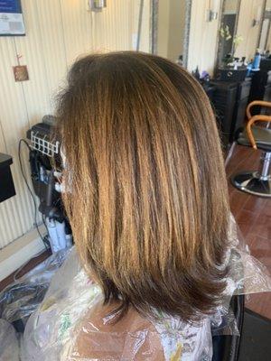 Haircolor and haircut by Fanny