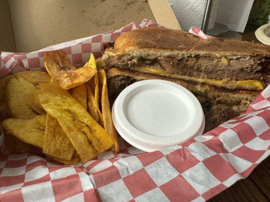 Cubano, so much meat, with a great balance of sauces and great bread. The plantain chips rock!   Might be best Cubano in the bay area.