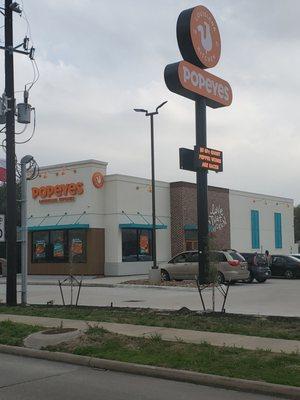 Popeyes Louisiana Kitchen/13445 Northwest Fwy, Houston