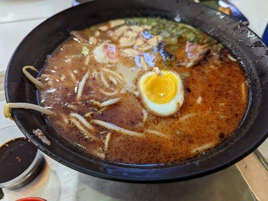 Black garlic ramen