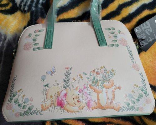 Winnie the pooh loungefly satchel.