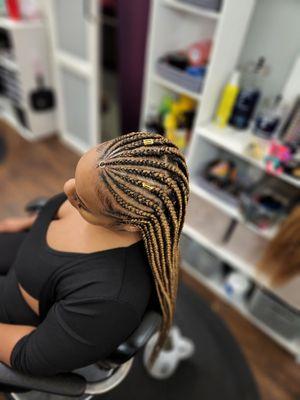 Half feed-in Cornrows half knotless box braids