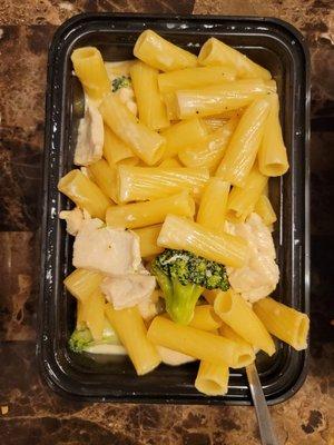 Rigatoni Primavera with chicken and broccoli in a cream sauce. A little bland but the kids enjoyed it.