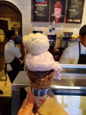 Vanilla, strawberry and chocolate - triple scoop for under $7 from Blue Bunny ice cream