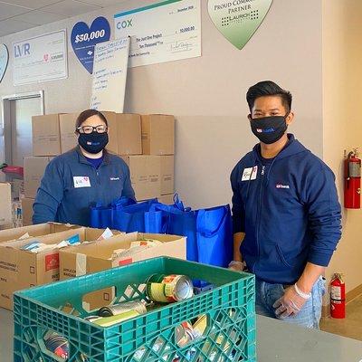 Volunteering packing food with U.S Bank.