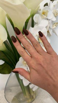 Dip manicure with coffins shape nails.