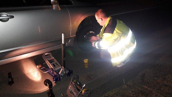 Tire change on I-5