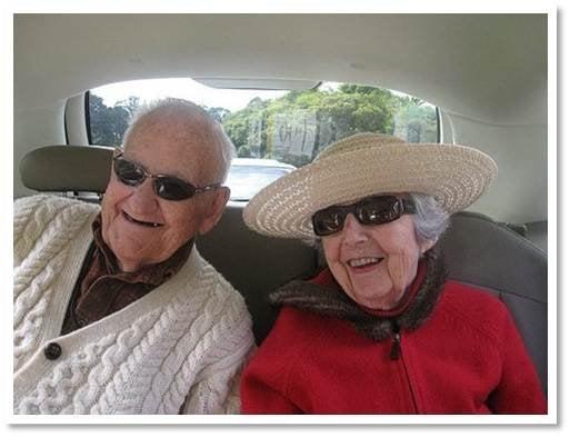 One of our favorite couples out on a fun date to the Conservatory of Flowers.