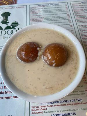 Gulab Jamun Kheer was so delicious when I mixed it