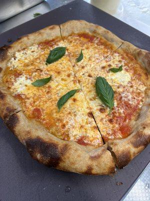 Margarita pizza