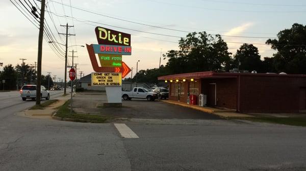 Iconic Dixie sign