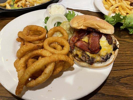 Burger and  rings.