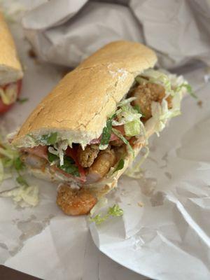 Fried shrimp po boy. -- nothing to write home about.