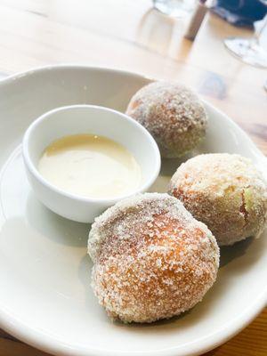 Bomboloni