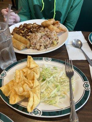 3/10 crab puffs with the kung pao chicken combo (kung pao, fried shrimp, egg rolls, pork fried rice)