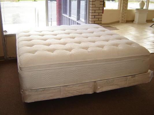 Super Pillowtop Mattresses!!!