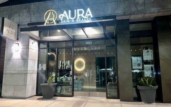 Aura Skin-N-Beauty