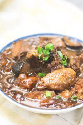 小鸡炖蘑菇 Chicken Stew Mushroom