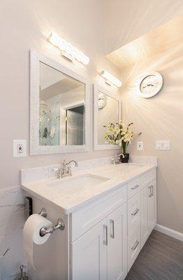 Bathroom remodeling in Gainesville, VA with double vanity & standing shower + bathtub