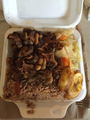 Medium oxtails