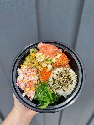 Small Bowl w/ salmon & spicy tuna