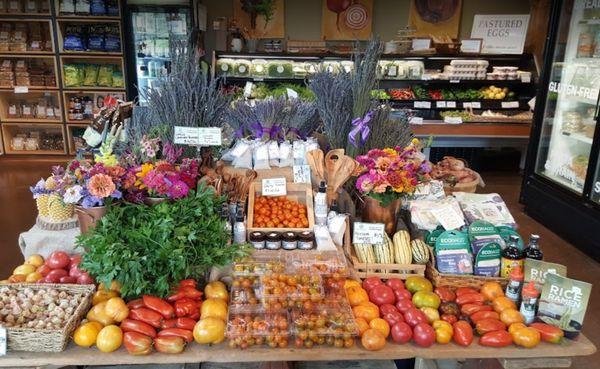 Blue Moon Acres Market Table