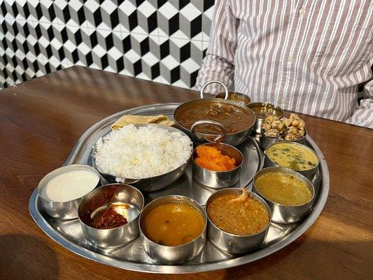 *Anjappar Chicken Thali