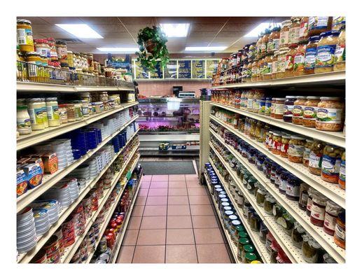 Helen's Deli.272 W Irving Park Rd, Wood Dale, IL Fresh Polish Deli & Grocery.Polish/European Imported Goods.European Beer & Liquors.Cool!