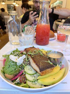 Salmon bowl