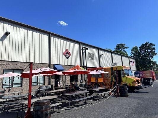 Food Truck Outside