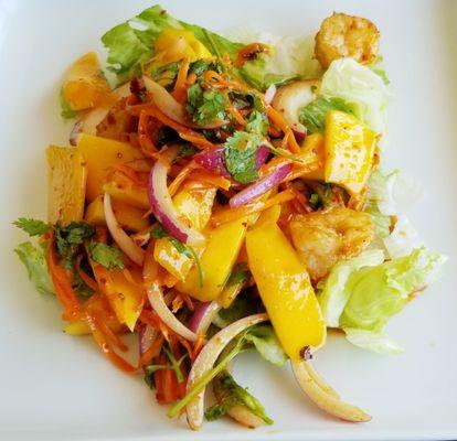 Yummy, spicy Mango & Shrimp Salad